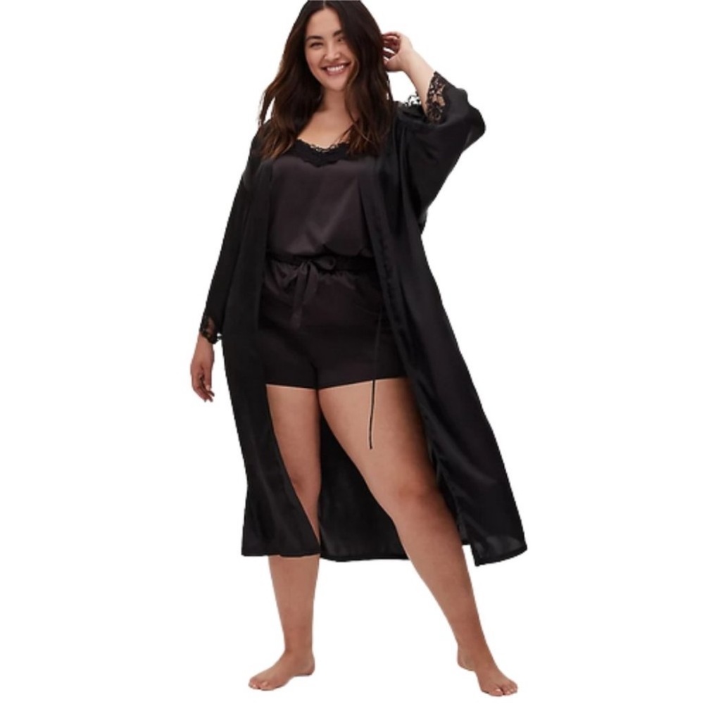Torrid Black Satin & Lace Trim Long Robe NWT